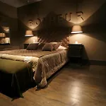Hotel De La Tour 3*