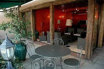 La Tour Cocooning&gastronomie Hotel Châtillon-sur-Chalaronne