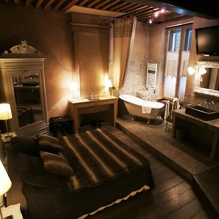 La Tour Cocooning&gastronomie Hotel